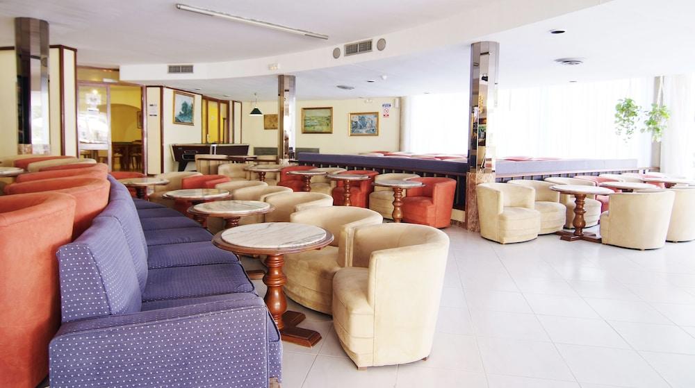 ปิเนโร ตาล Hotel เอลอาเรนัล ภายนอก รูปภาพ
